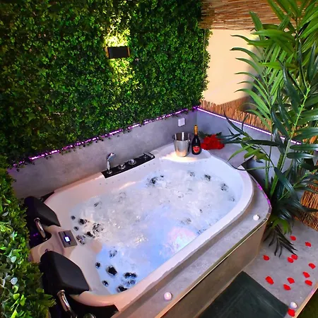 In Jungle - Parenthese Avec Vue Unique Apartmán *
