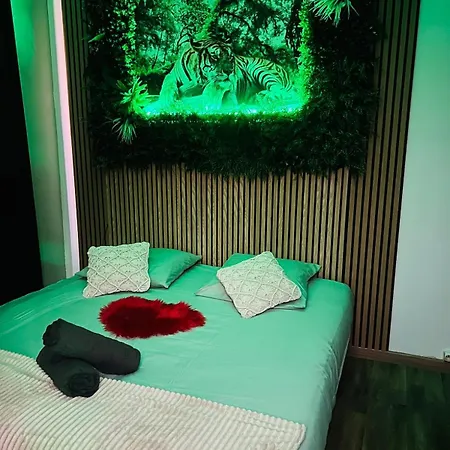 In Jungle Avec Vue Unique شقة Le Barcarès