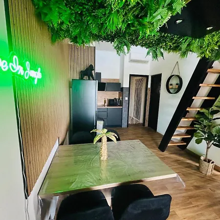 شقة In Jungle Avec Vue Unique